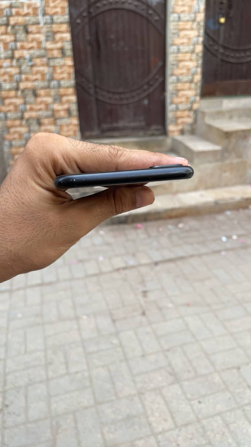 Apple iPhone 7 Plus 1