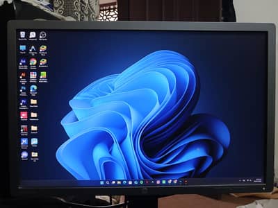 HP LED 24 inches | Urgent Sell