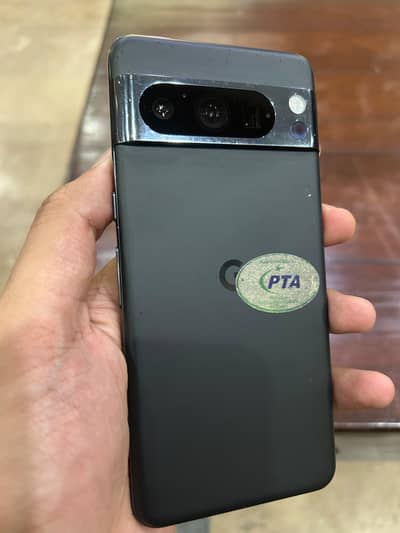 Google Pixel 8 Pro