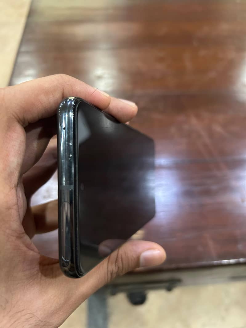 Google Pixel 8 Pro 3