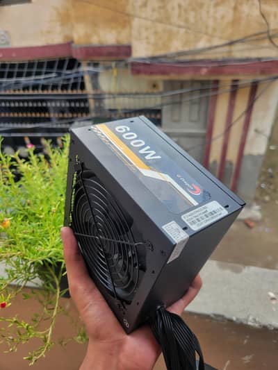 600 Watt Power Supply for Gaming Pc