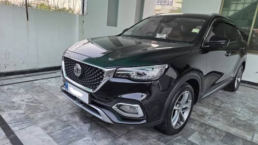 MG HS 2021