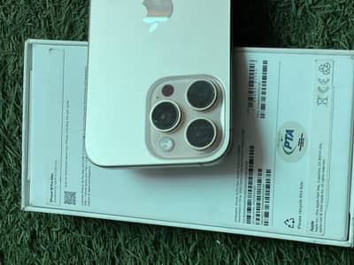 Apple iPhone 16 Pro Max