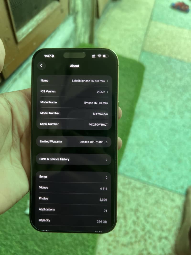 Apple iPhone 16 Pro Max 6