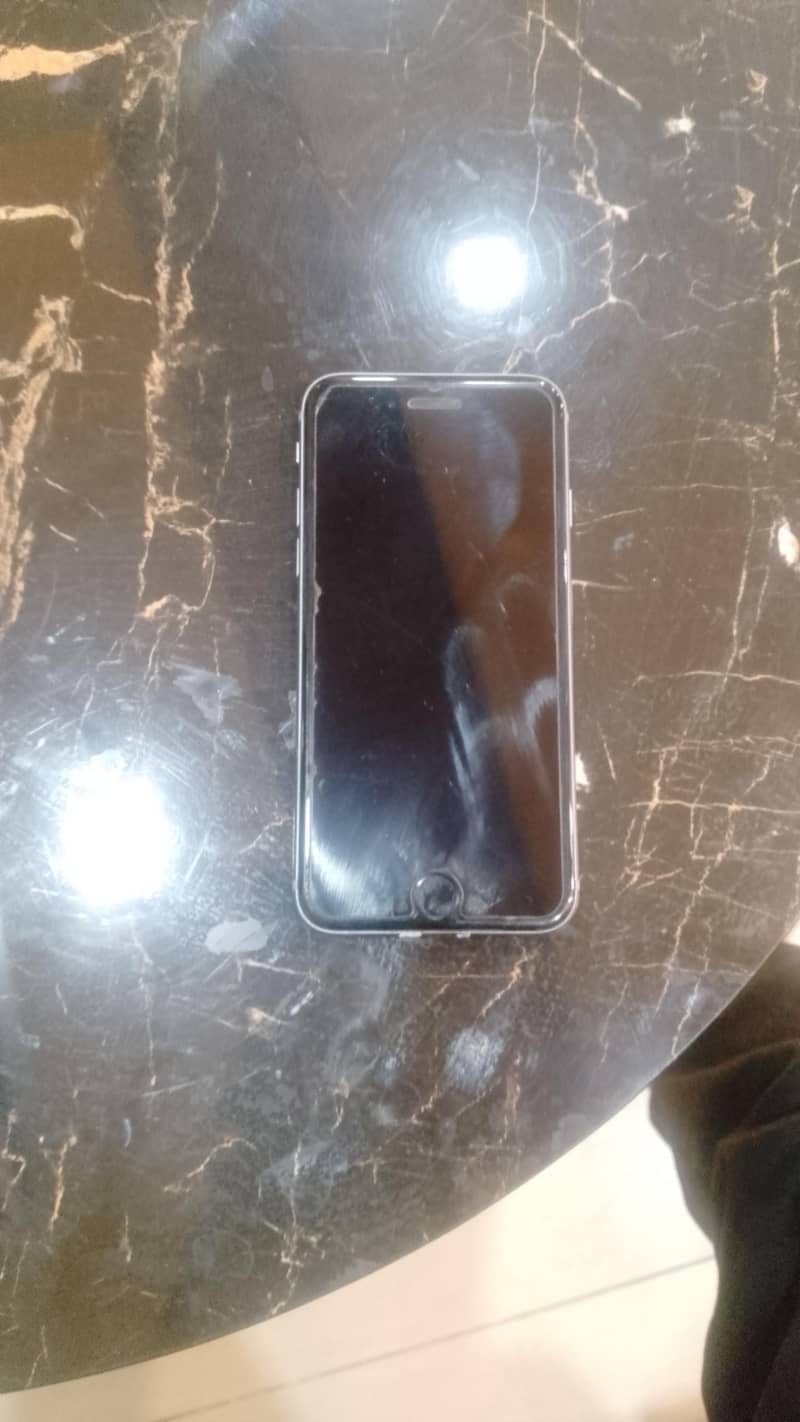 Apple iPhone 6S 1