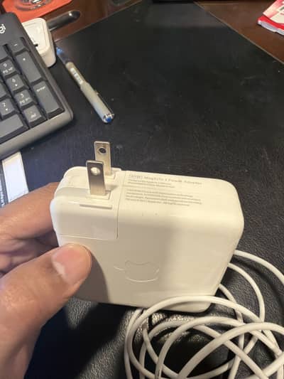 Slightly used  85w Apple MacBook pro 2015 charger