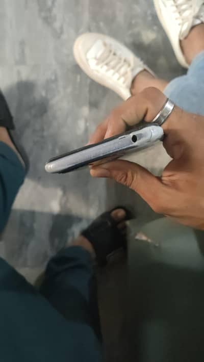 Realme 10A 4,128 ma h