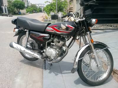 First owner only society use bike only 8k original mileage
