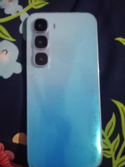 Infinix Hot 60 Pro abhi b worati m hai  6 sy 7 month wornti baqi hai