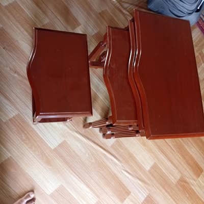 4x Teapoy new condition