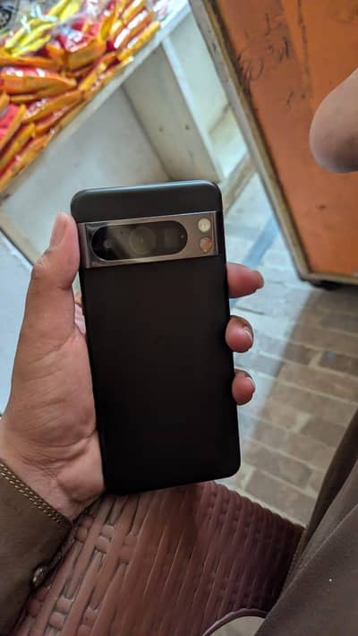 Google Pixel 8 Pro