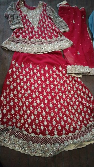 Bridal Lehnga for sale Rs 25,000