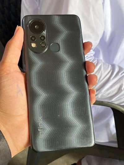 infinix hot 11s 6/128Gb with complete box PTA approved condition 10byb