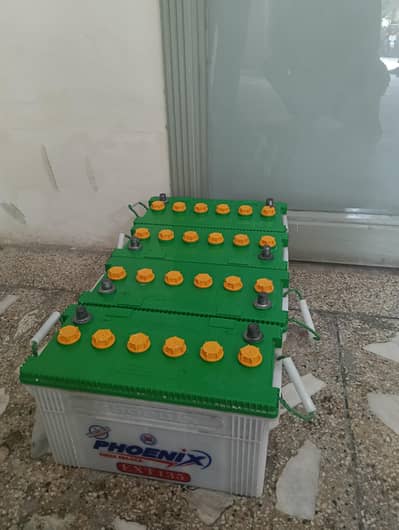 3 month use battery with wranty card