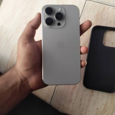 Apple iPhone 16 Pro