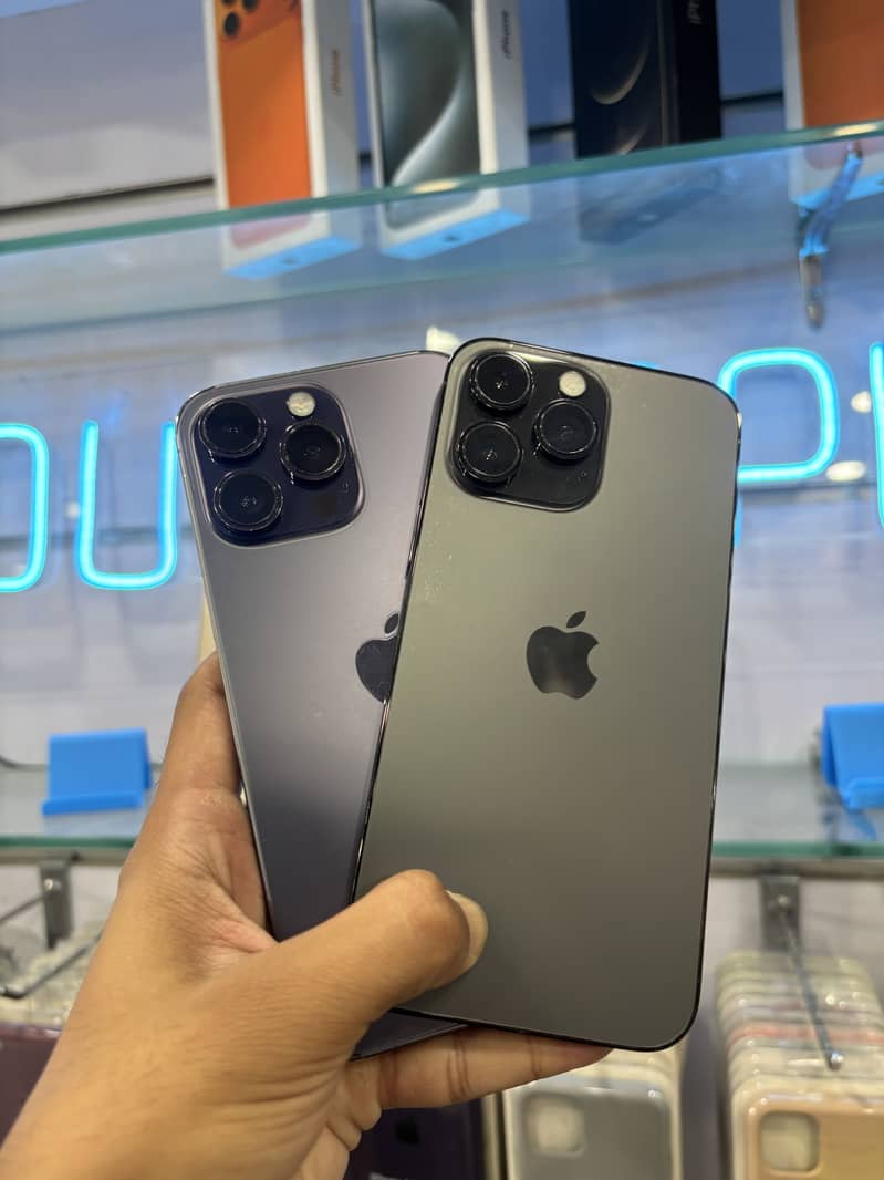iPhone 14 Pro Max 0