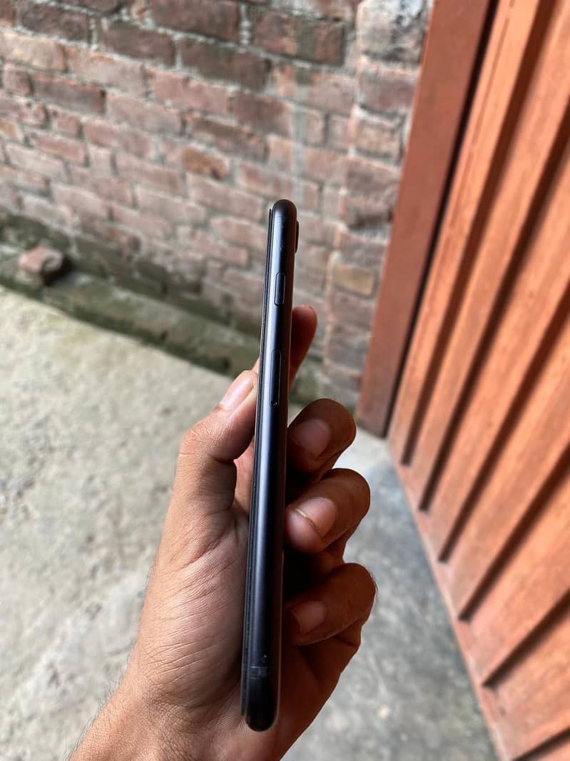 Apple iPhone SE 2