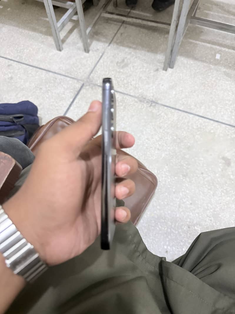 Samsung Mobile S23 2