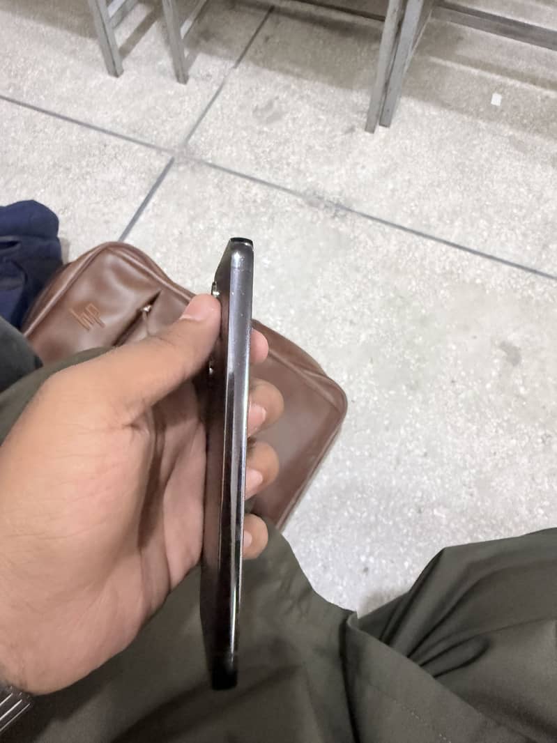 Samsung Mobile S23 3