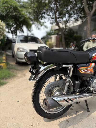 Cg 125 2022 model black