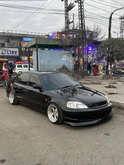 Honda Civic Oriel 2000