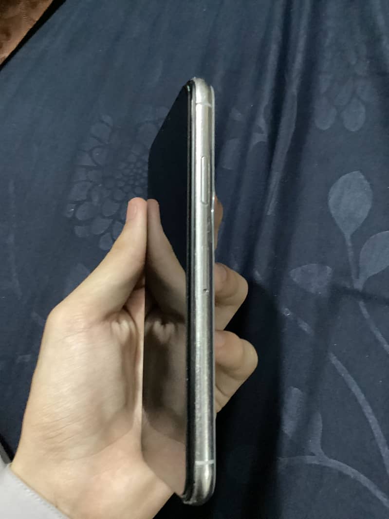 Apple iphone x 11