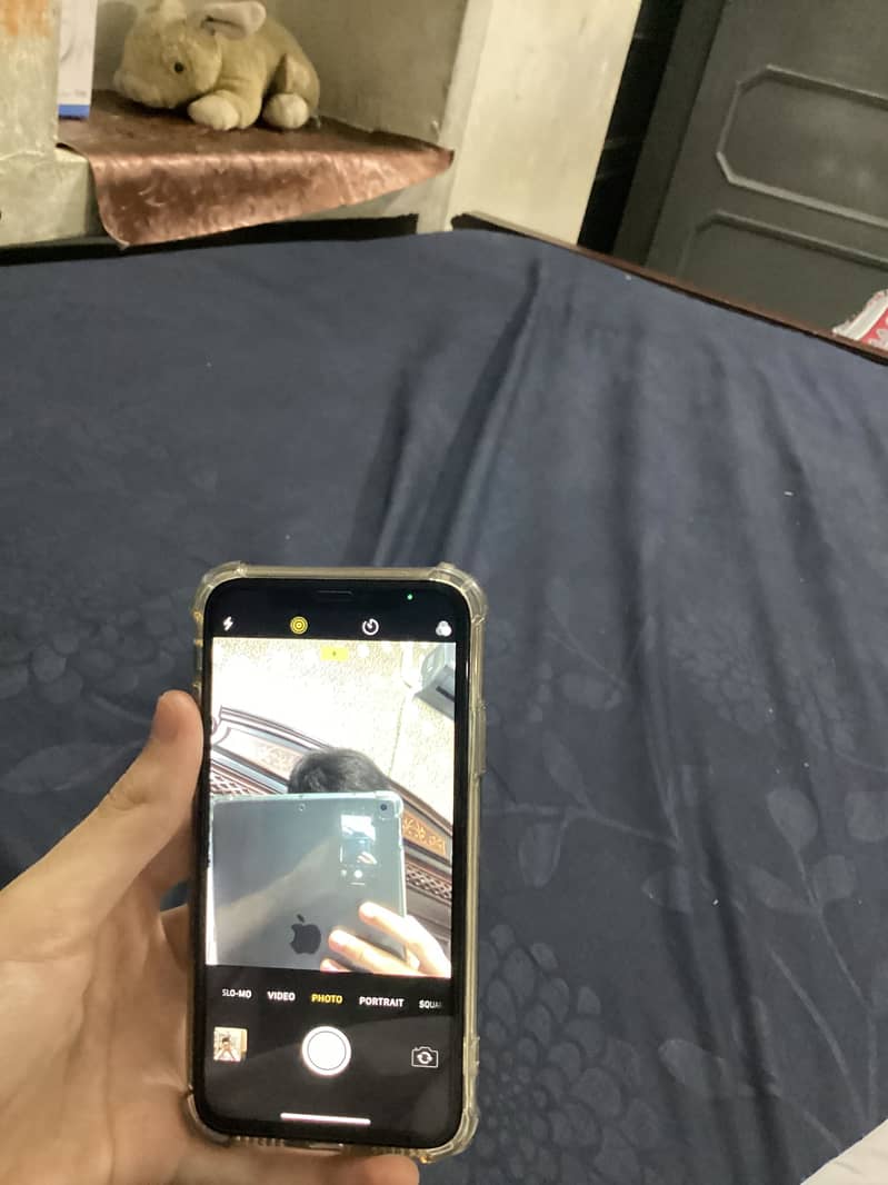 Apple iphone x 18