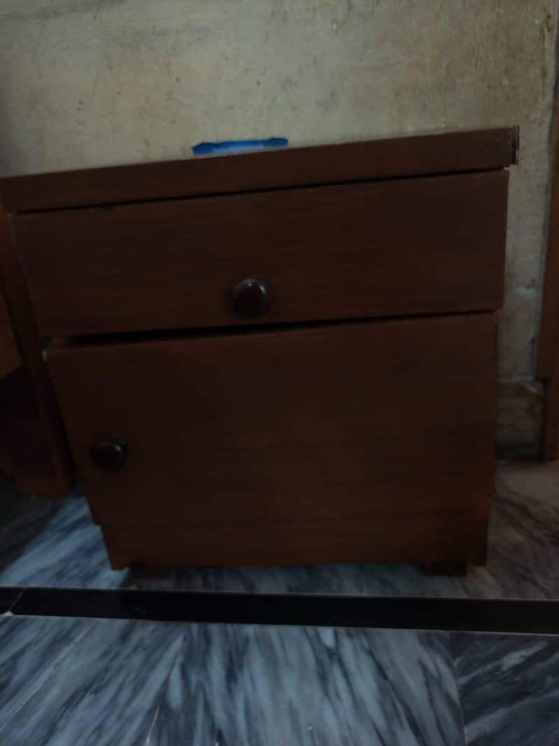 Queen size Double bed 0
