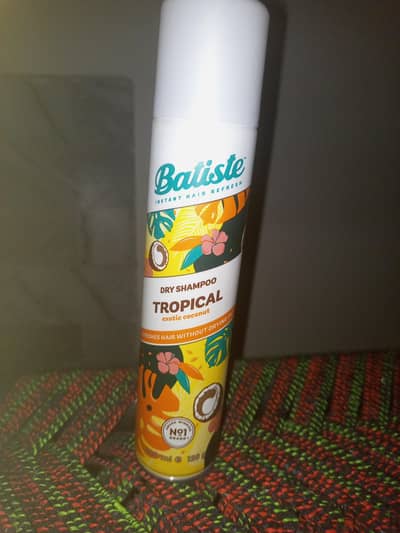 Batiste Dry Shampoo Tropical 200ml e 120 g