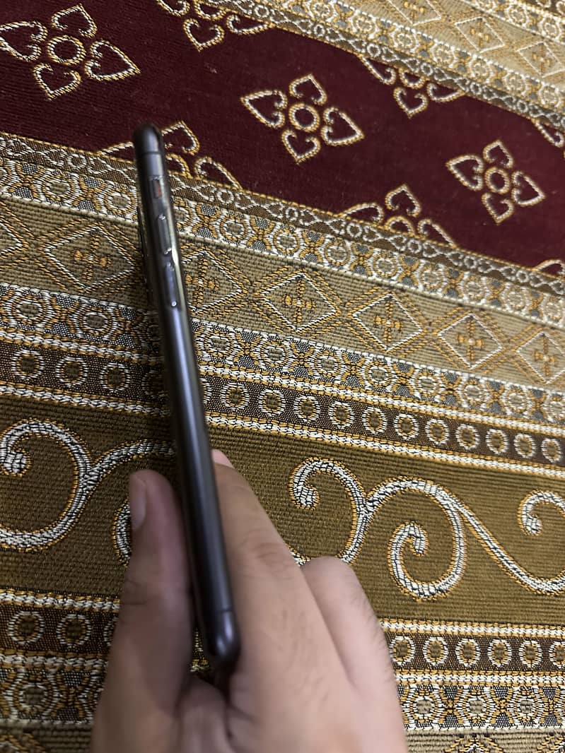 Iphone 11 pro 2