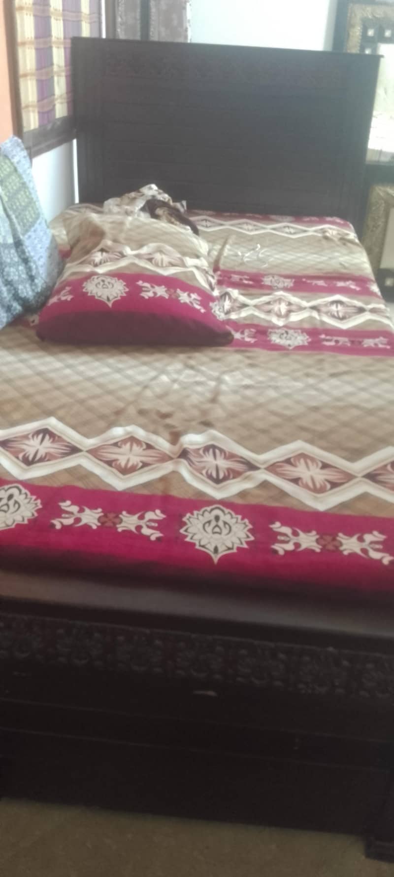 single bed 0