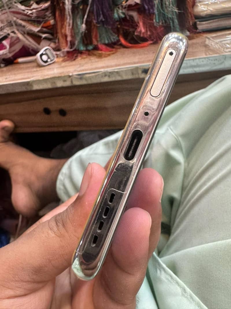 Infinix Note 40 Pro 1