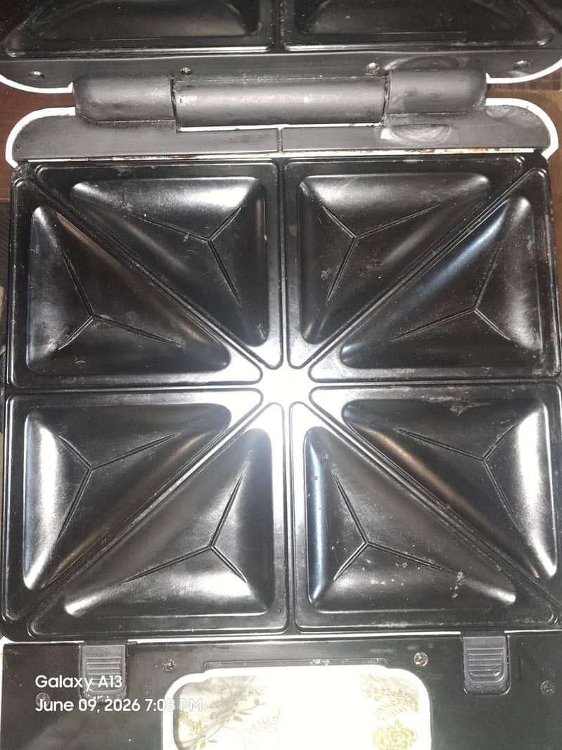 Sandwich Maker/Grill 2