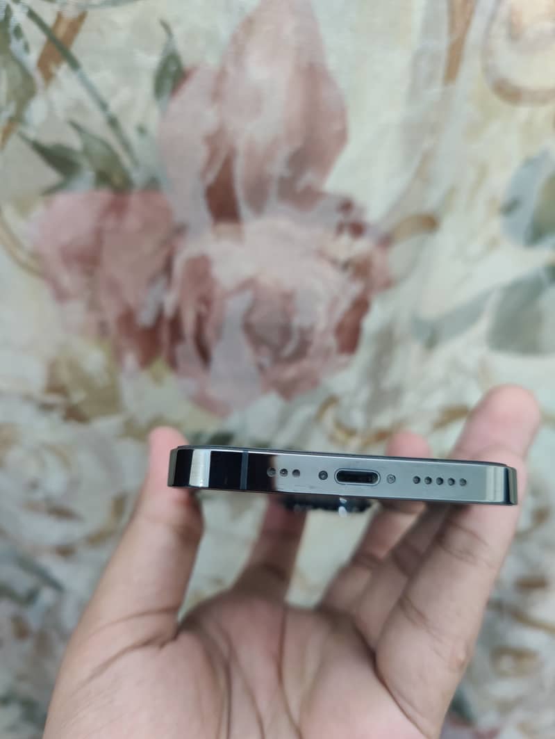 Apple iPhone 13 Pro 5