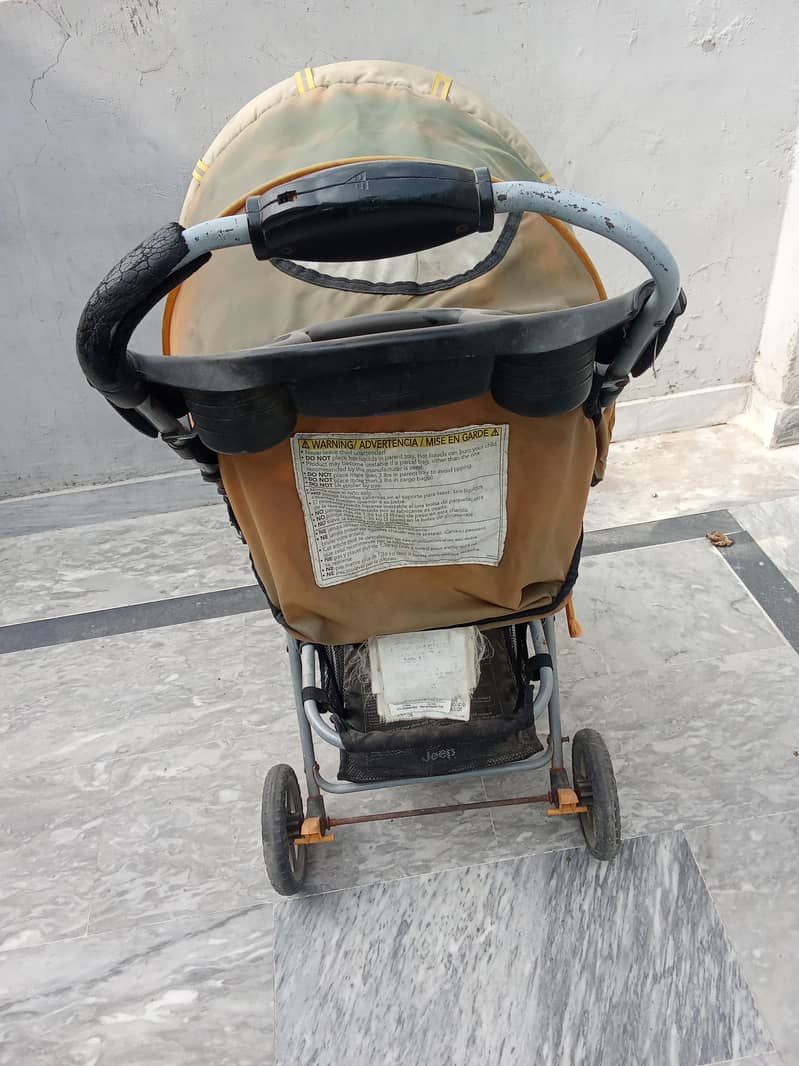 Walker Pram 1