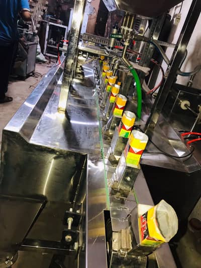Tetra Pack Box and Bottle Filling Packing Machine Mixing in Steel body