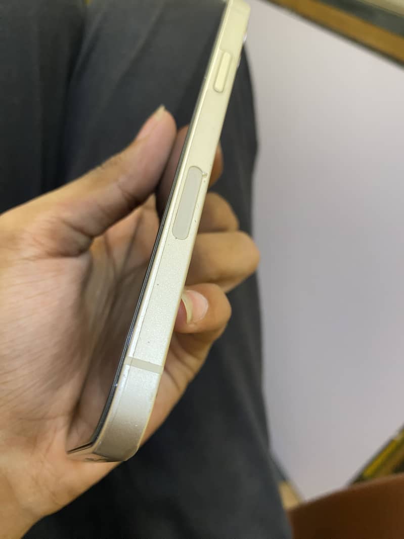 Apple iPhone 12 3