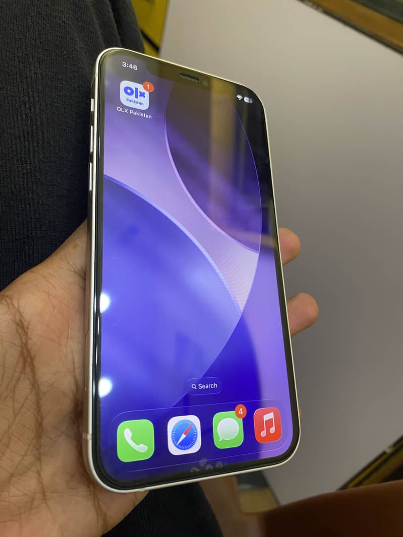 Apple iPhone 12 5