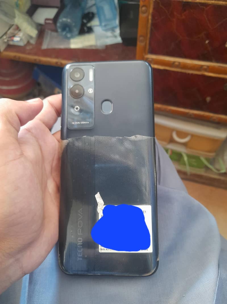 Tecno Pova 4