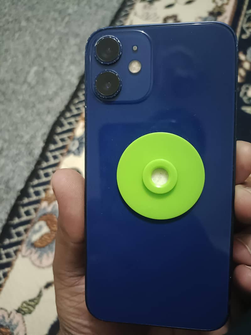 Apple iPhone 12 mini 1