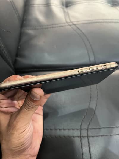 Apple iPhone XS