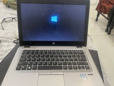 Hp elite book, G6, 4gb 500gb hard , 256 SSD