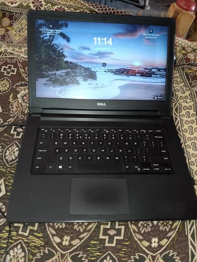 Dell Latitude i7 urgent sale price negotiable
