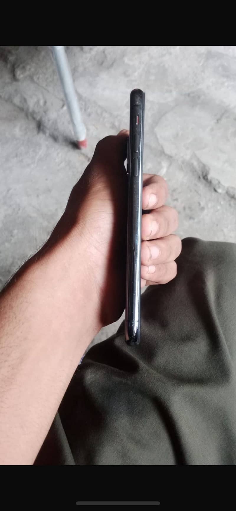 Apple iPhone XS 1