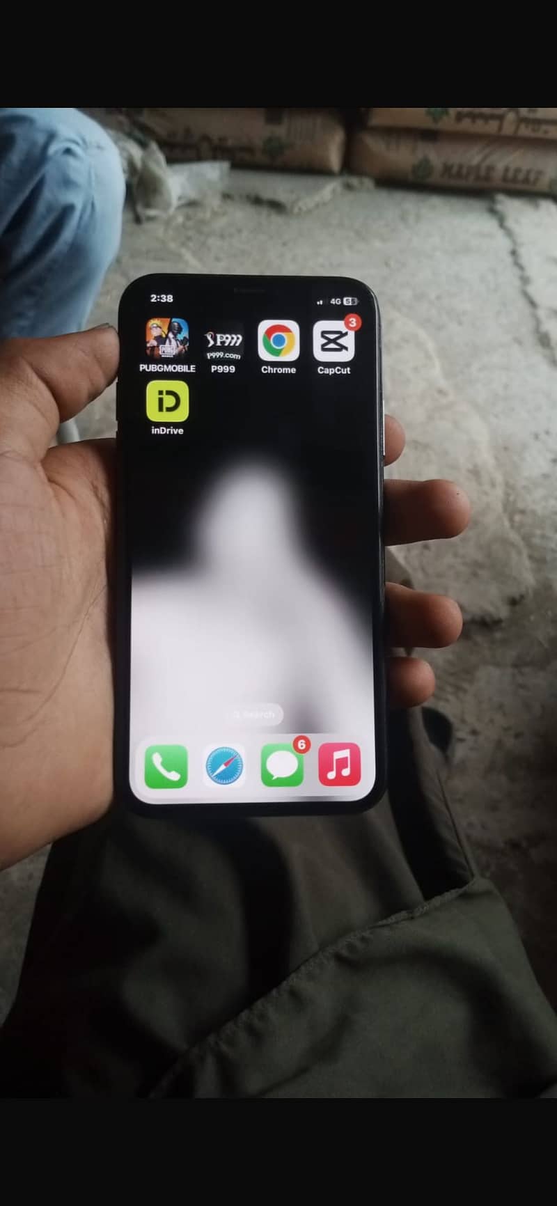 Apple iPhone XS 3