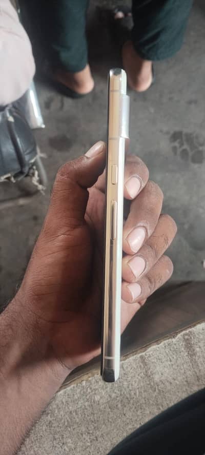Google Pixel 8 Pro
