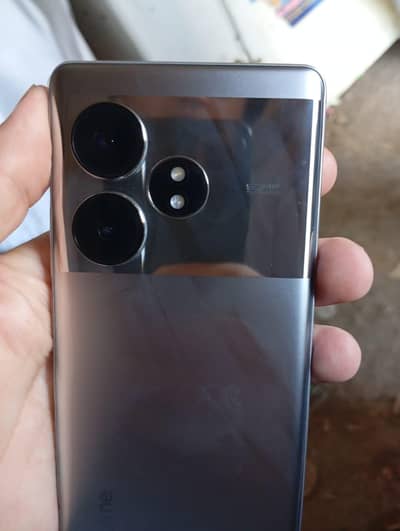 Realme GT 6