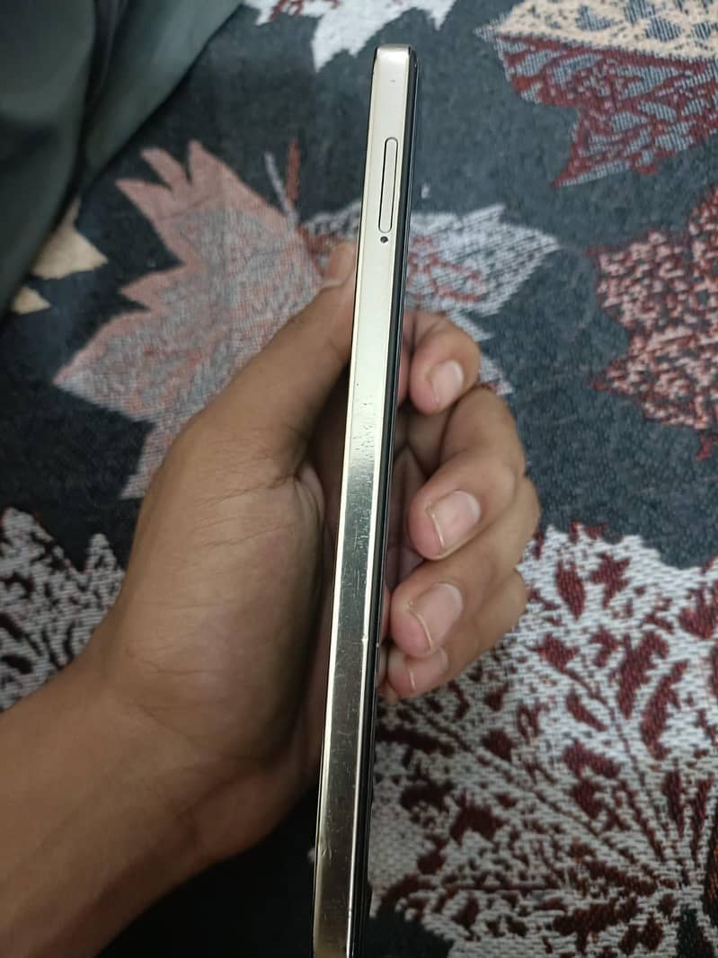 Tecno CAMON 30 0