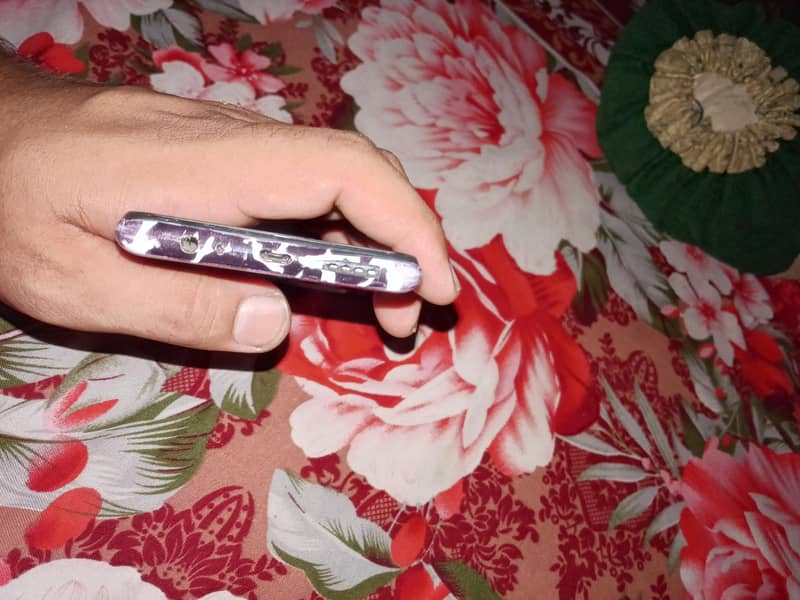 Realme C11 4