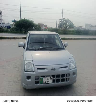 Nissan Pino 2013